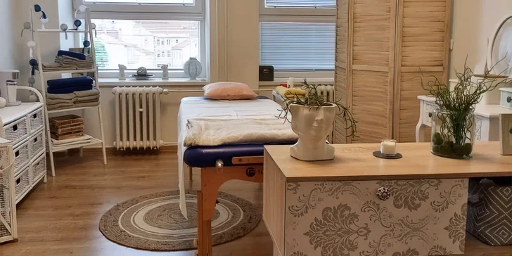 Klasická či relaxační masáž zad, dolních končetin nebo celého těla