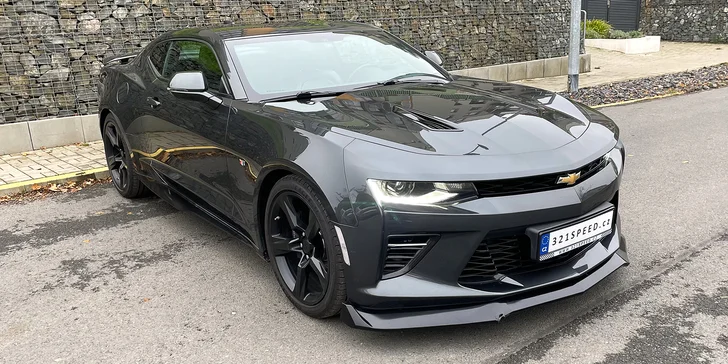 Zapůjčení Chevroletu Camaro 6.2 V8 6 generace na 6, 12 či 24 hodin