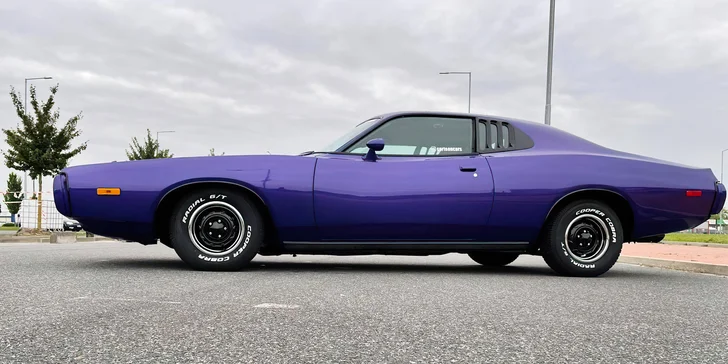 Řidičem či spolujezdcem v americké klasice: až 60 minut v Dodge Charger 1973