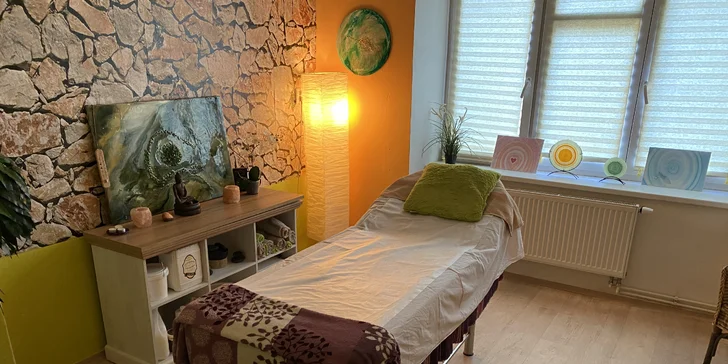 Manuální lymfatická masáž i v kombinaci s masáží proti celulitidě