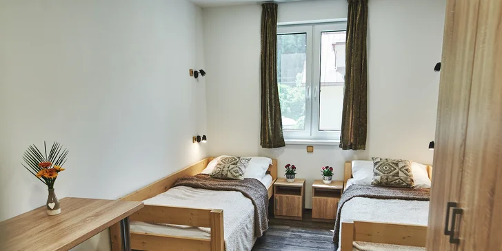 Apartmány Na Faře či Stodola na Bílé pro dva i celou rodinu: bazén, snídaně i herna