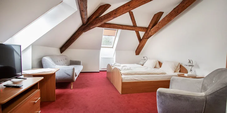V malebné Raspenavě se na vás těší v hotelu Zámeček.
