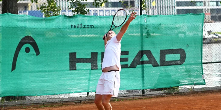 Tenisový trénink pod vedením 22. hráče ATP Bohdana Ulihracha