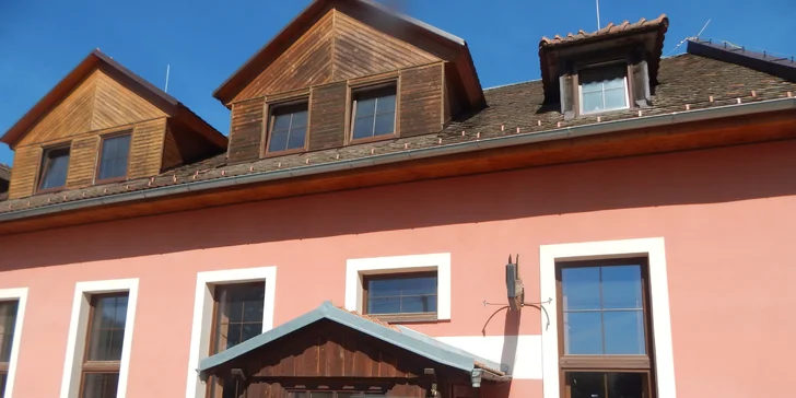 Aktivní dovolená na pomezí 3 krajů: penzion Hanácká Krčma se snídaní či polopenzí