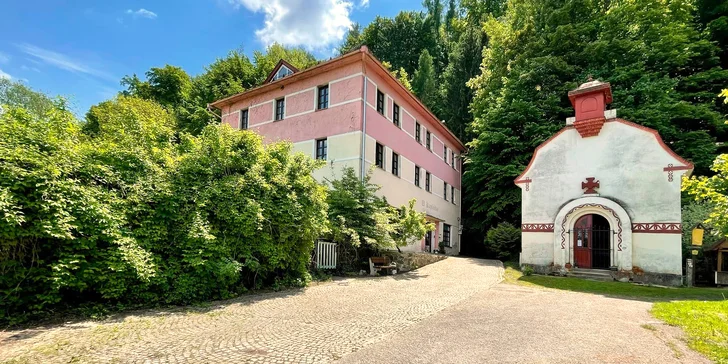 Pobyt ve stylovém hotelu ve Východních Čechách se snídaní a welcome drinkem