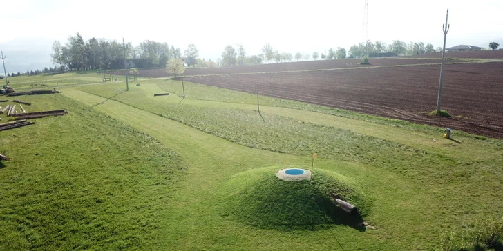 Dostaňte míč nebo balon do jamky: minigolf, fotbalgolf i fotbalpool pro dva či celou rodinu