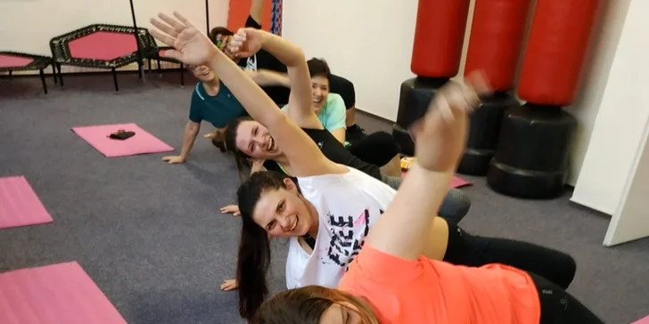 Měsíční permanentka do dámského fitness Jako proutek, stravovací plán a tělesná analýza