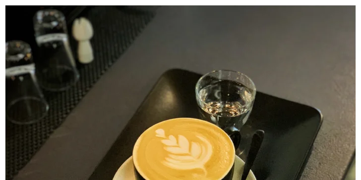 Panna cotta a káva podle výběru v centru Hradce pro 1 či 2 osoby