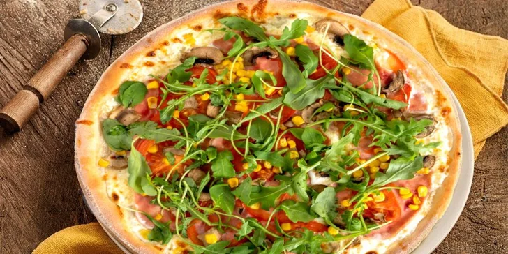 Výborná pizza s sebou: průměr 33 cm, výběr z mnoha různých druhů