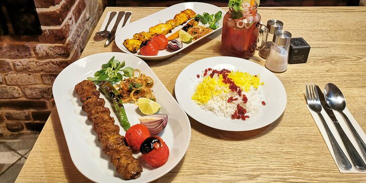 Perské speciality pro 1-4 osoby: jehněčí nebo kuřecí kebab a domácí limonáda
