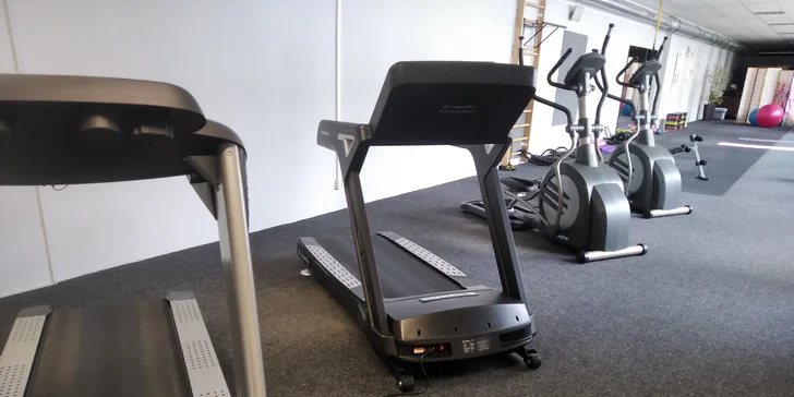 Buďte fit: neomezená permanentka do fitness pro ženy na 1 nebo 2 měsíce