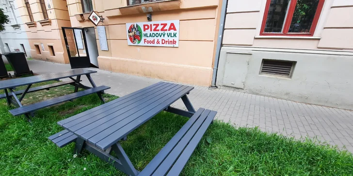 Výborná pizza s sebou: průměr 33 cm, výběr z mnoha různých druhů