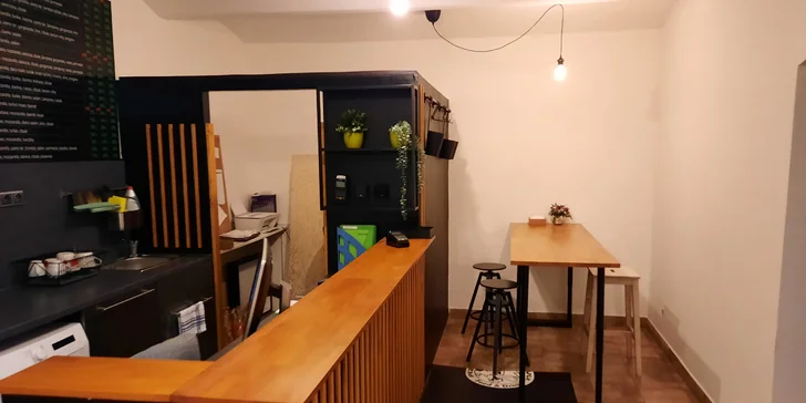Výborná pizza s sebou: průměr 33 cm, výběr z mnoha různých druhů