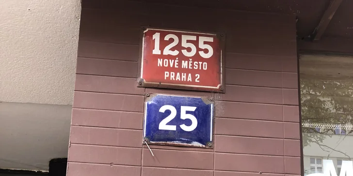 Kompletní péče o pleť: Kosmetické ošetření pleti, peeling i maska