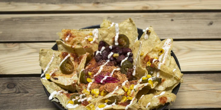 3chodové mexické menu pro 2 osoby k odnosu s sebou: nachos, burritos, quesadillas i dezert