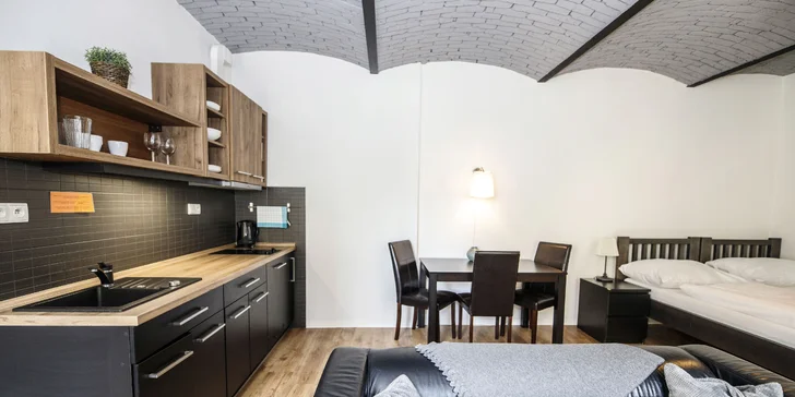 Pobyt kousek od Ještědu pro pár i čtyřčlennou rodinu: pokoj či apartmán, snídaně