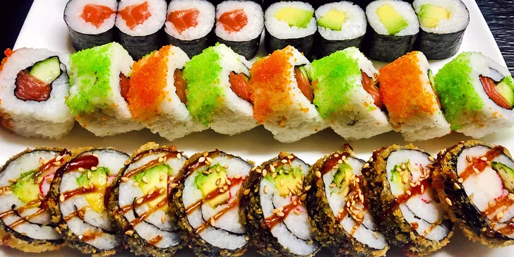 Sety 24 až 70 ks sushi: s lososem, úhořem, krevetami i vegetariánské