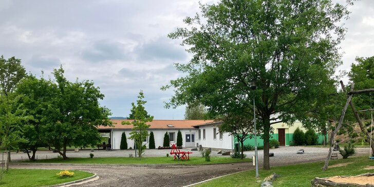 Pobyt v rodinném vinařství na jižní Moravě s polopenzí, vinným moštem i prohlídkou vinohradu