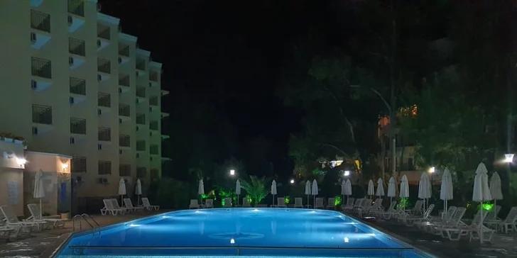 Pod bulharským sluncem: all inclusive pobyt v hotelu kousek od pláže