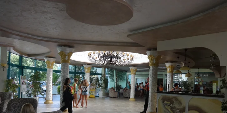 Letecky do Bulharska: 7 nocí s all inclusive ve 4* hotelu hned u písečné pláže