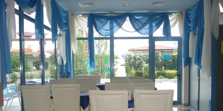 Letecky do Bulharska: 7 nocí se snídaní v hotelu Blue Bay*** přímo u pláže