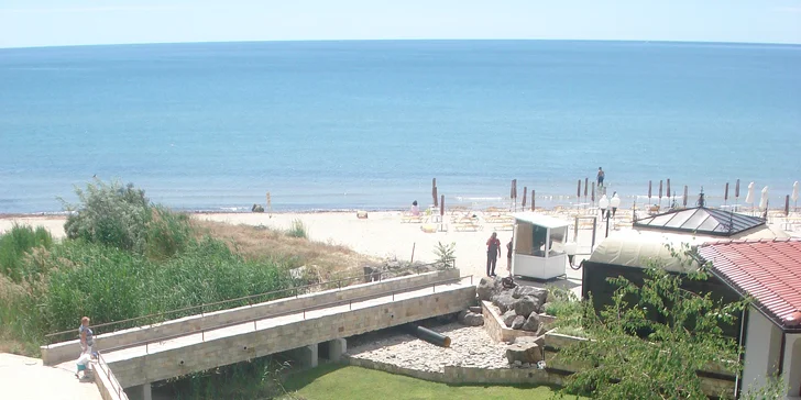 Letecky do Bulharska: 7 nocí se snídaní v hotelu Blue Bay*** přímo u pláže