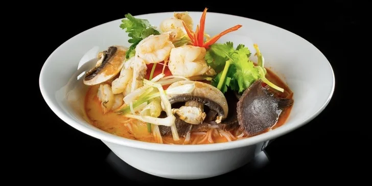 Vietnamské menu pro 1 nebo 2 osoby: jarní či letní závitky i bún bò nam bộ