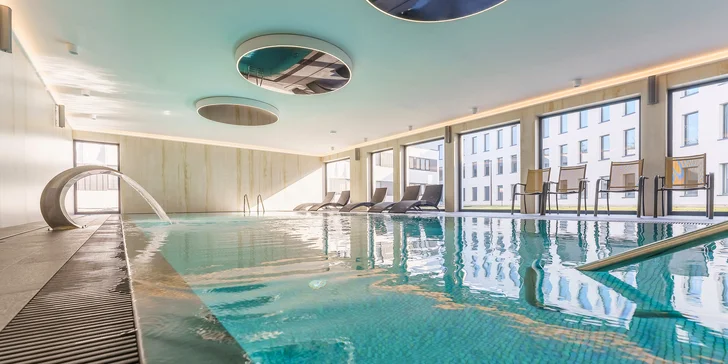 Resort v Kolobřehu u pláže: neomezený wellness, plná či polopenze, výhody za delší pobyt