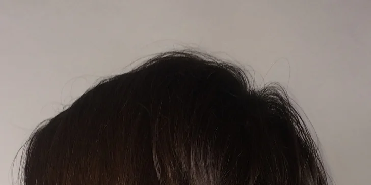 Profesionalní péče: manikúra s gel lakem i střih a barvení vlasů, balayage i ombré