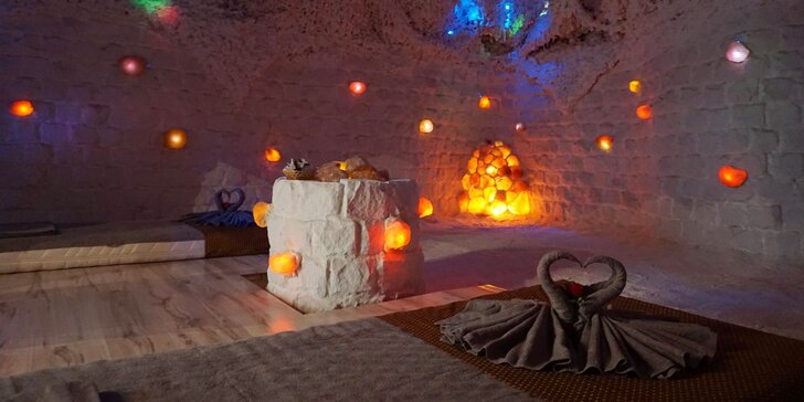 Relax ve dvou: thajská párová aromatická masáž v solné jeskyni
