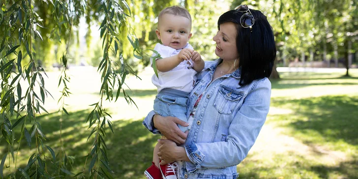 Exteriérové fotografování pro jednotlivce, páry a rodiny v okolí Pardubic