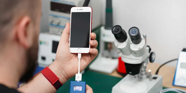 Péče z iLoveServis o mobil nebo tablet: čištění, voděodolnost nebo nová baterie