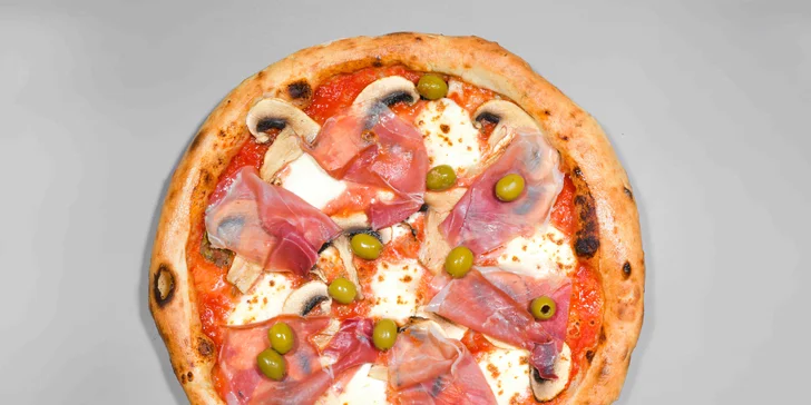 Pizza na místě i s sebou: klasická pizza dle výběru, 1-3x, 32 cm, včetně krabice i nápoje