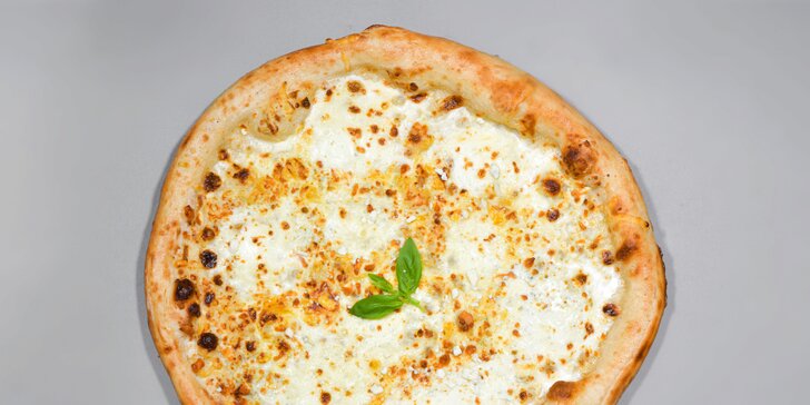 Pizza s sebou: Margherita Fresca i velká pizza o průměru 45 cm dle výběru a 2x domácí limonáda