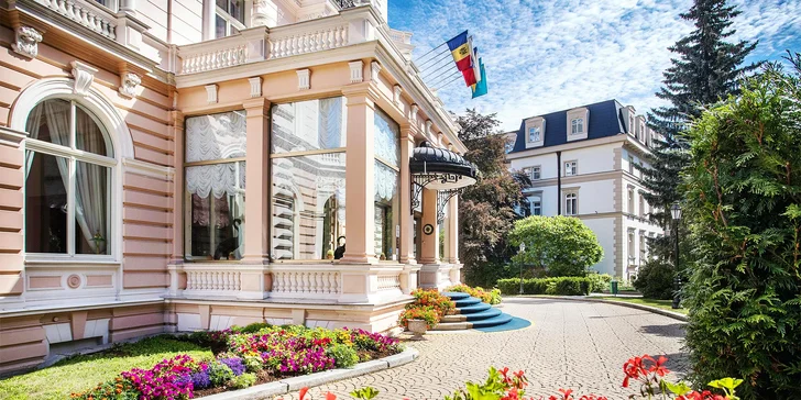 Pobyt ve 4* hotelu v Karlových Varech s neomezeným wellness, procedurami a snídaní či polopenzí