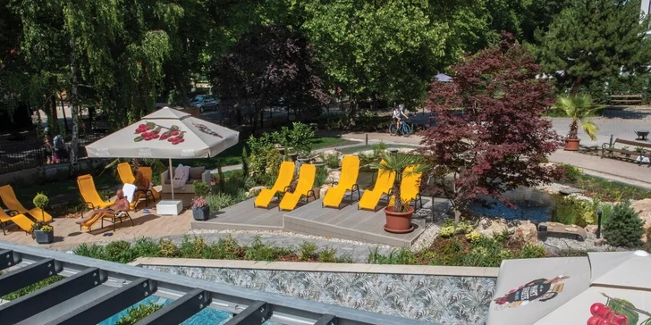 Pobyt ve 4* hotelu jen 150 m od Balatonu: neomezený wellness a polopenze