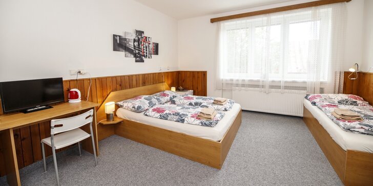 Pobyt v Krušných horách: ubytování se snídaní v pokojích či apartmánech