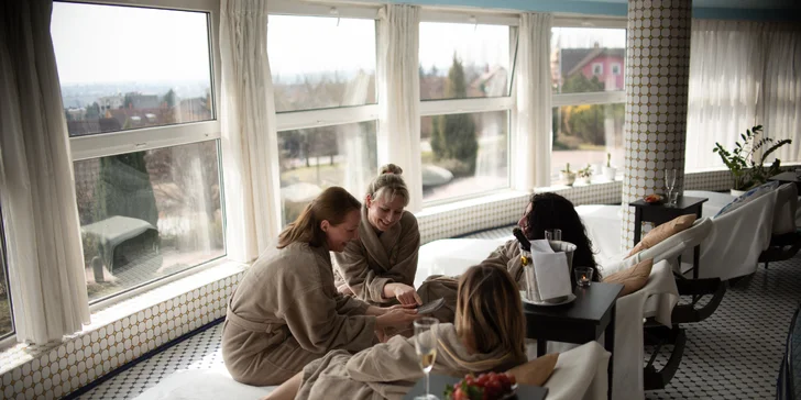 Relaxační pobyt u Mladé Boleslavi: snídaně či polopenze, wellness i degustace vín