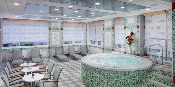 Luxusní 4* hotel v Mariánských Lázních: neomezený wellness i snídaně nebo polopenze