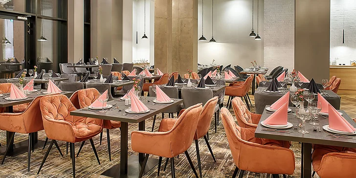 4* dovolená ve Štětíně: ubytování v pokoji nebo v apartmánu se snídaní a neomezený relax v sauně