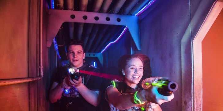 Jedna hra v moderní laser game aréně Mercuria Liberec pro 1–10 hráčů