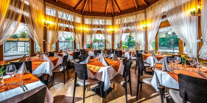 4* hotel v Budapešti se snídaní a welcome drinkem, termíny až do března 2026