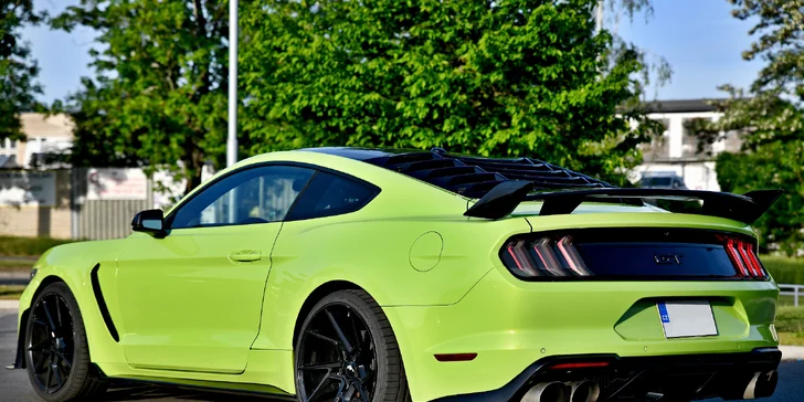 Pronájem Fordu Mustang GT v Shelby paketu na 40 min. nebo až 24 hodin ve všední dny