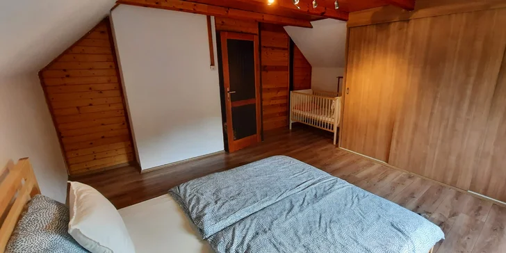 Pohoda v Severních Čechách: pronájem vybavené chaty pro 5 osob