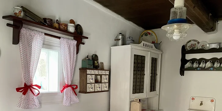 Tak jako kdysi: tradiční roubenka na Liptově pro 4 osoby, vaření na peci, spaní pod duchnami