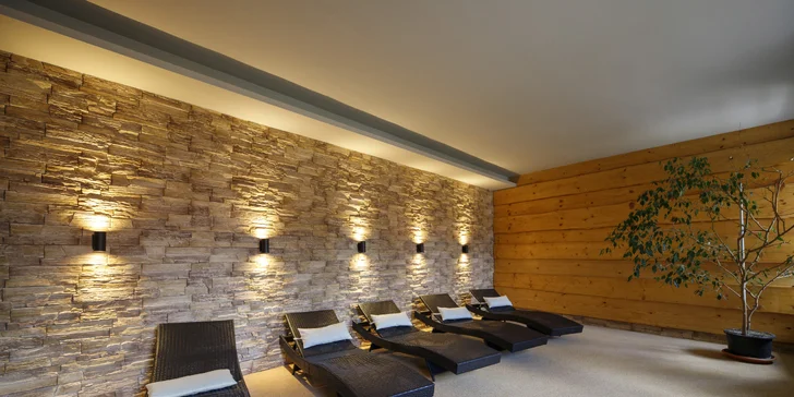 Relax kousek od Klínovce: 4* hotel s privátním wellness, pokoj se snídaní nebo studio s kuchyní