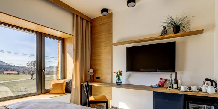 Nový designový hotel v Beskydech: apartmán s vířivkou, vyhlášená kuchyně, polopenze