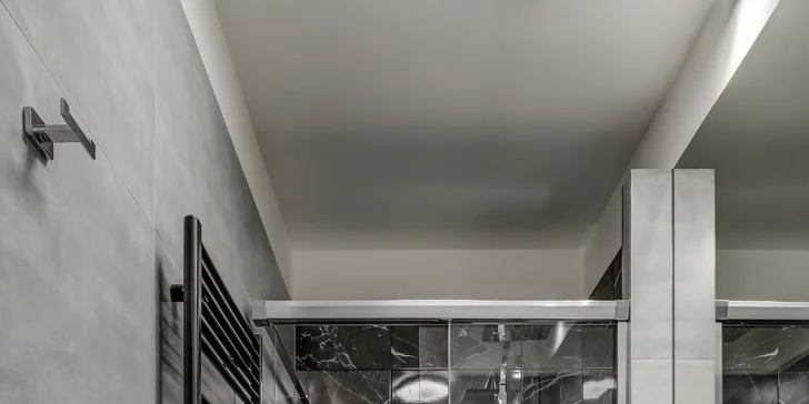 Nový luxusní hotel v Beskydech: apartmán s vířivkou, vyhlášená kuchyně, jógové studio i masáže