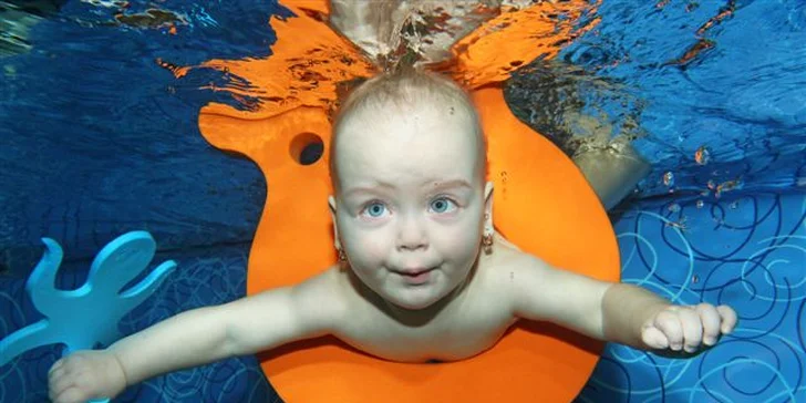 2 nebo 4 lekce plavání pro děti od 6 měsíců do 5 let v Aquacentru Šutka