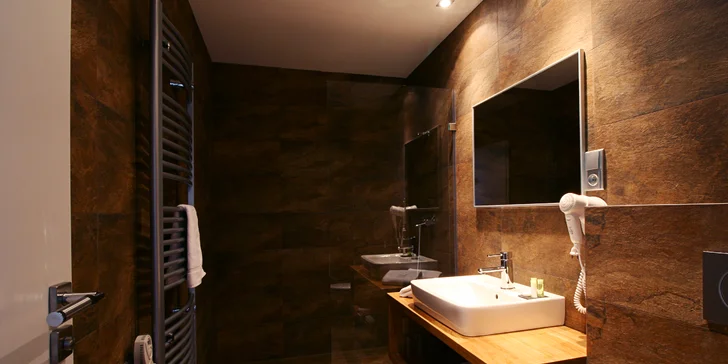 Dovolená v Beskydech: luxusní designový garden hotel s vynikající kuchyní, wellness i přírodním koupáním